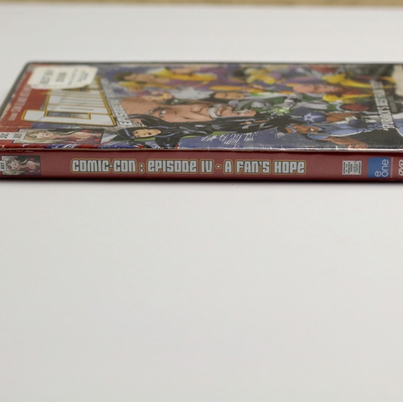 Comic-Con Episode: IV A Fan's Hope Documentary-NWT - Picture 11 of 16